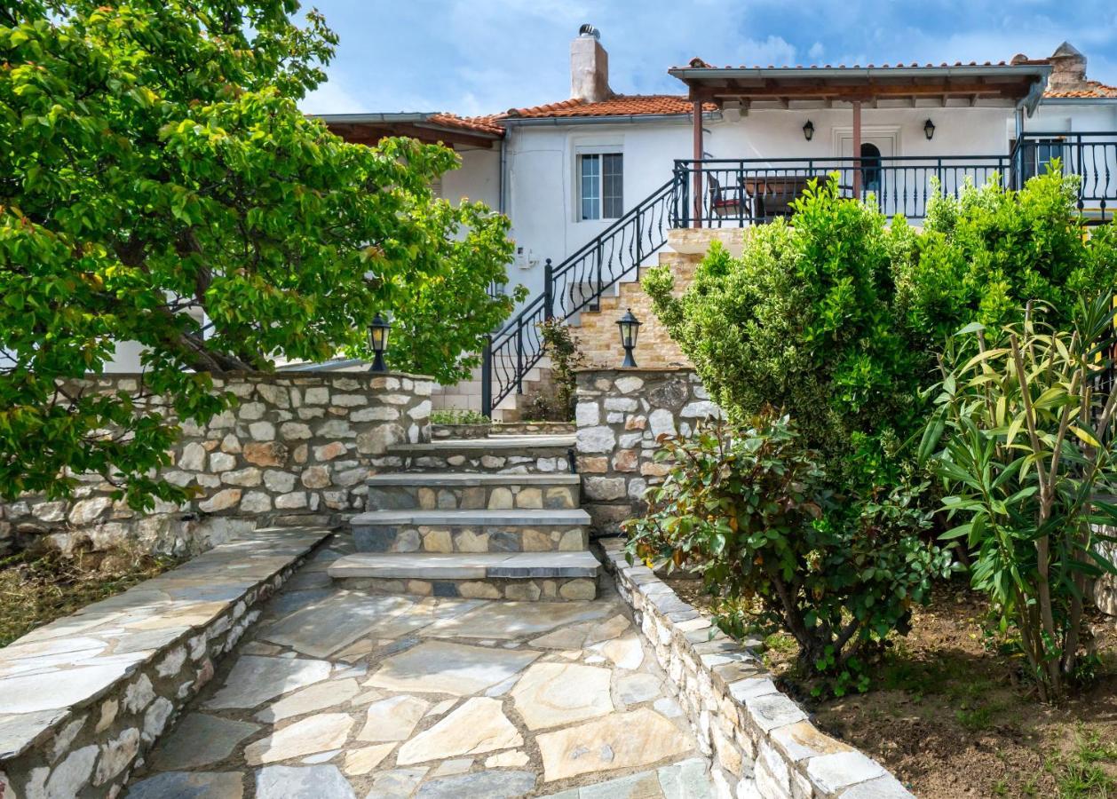 Villa Nicole Theologos  Exterior photo
