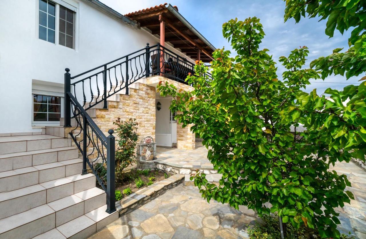 Villa Nicole Theologos  Exterior photo